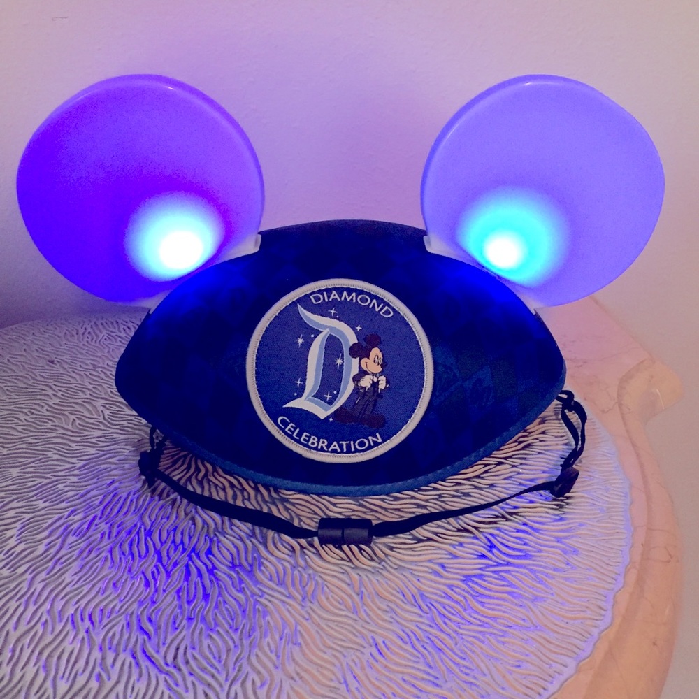 Disneyland 60 diamond anniversary light up ears - Picture 1 of 5